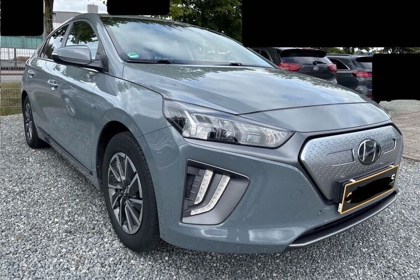 IONIQ