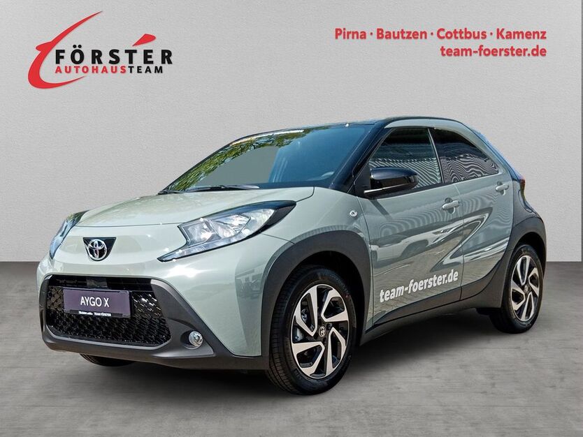 Toyota Aygo (X) 3.000 km 17.740 € Pirna 01796