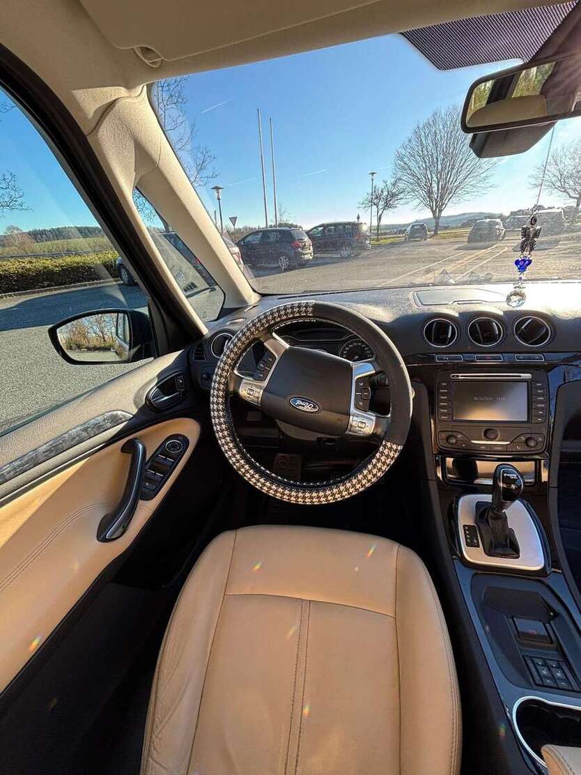 Ford Galaxy 173.200 km 8.000 € Weiden i.d.OPf. 92637