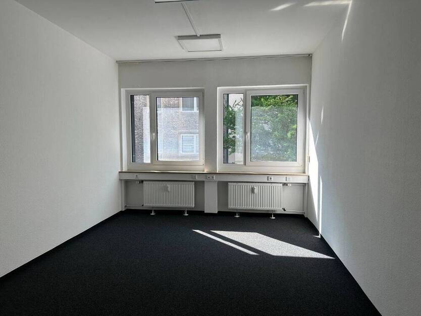 Büroraum Arbeitsplätze im Coworking Space am Jahnplatz von Bielefeld - All-in-Miete