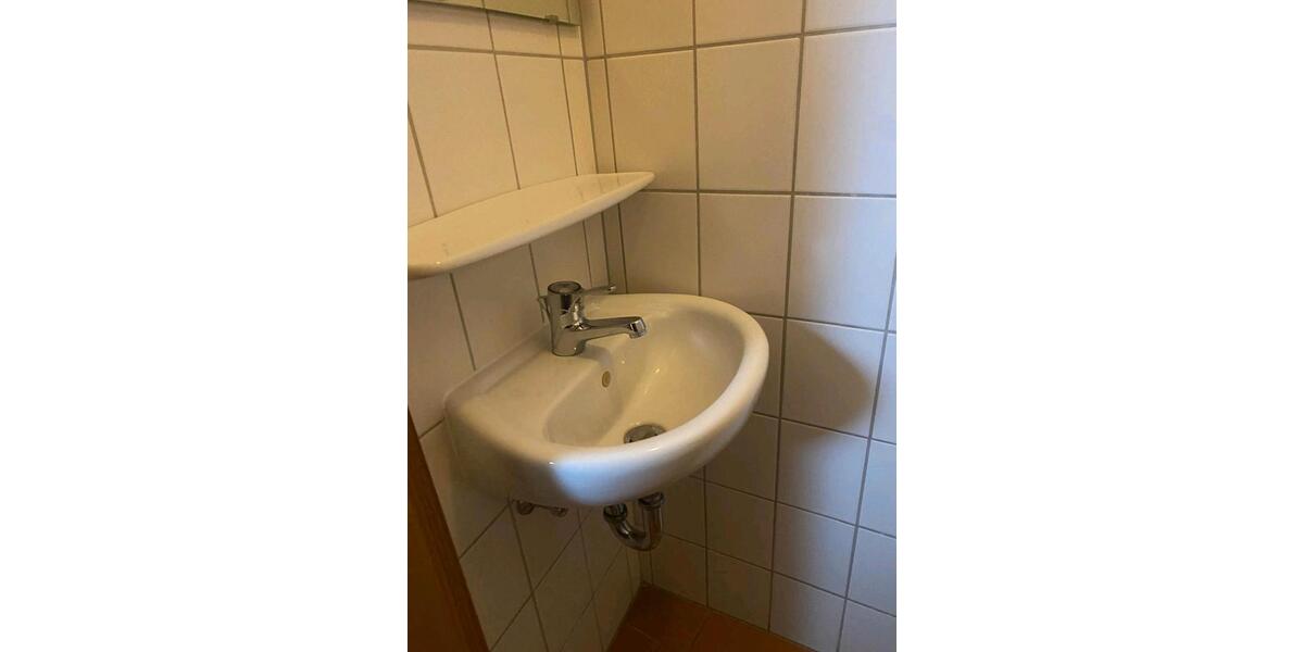 2-er WG mit eigenem WC & Haustier erlaubt 1 zimmer