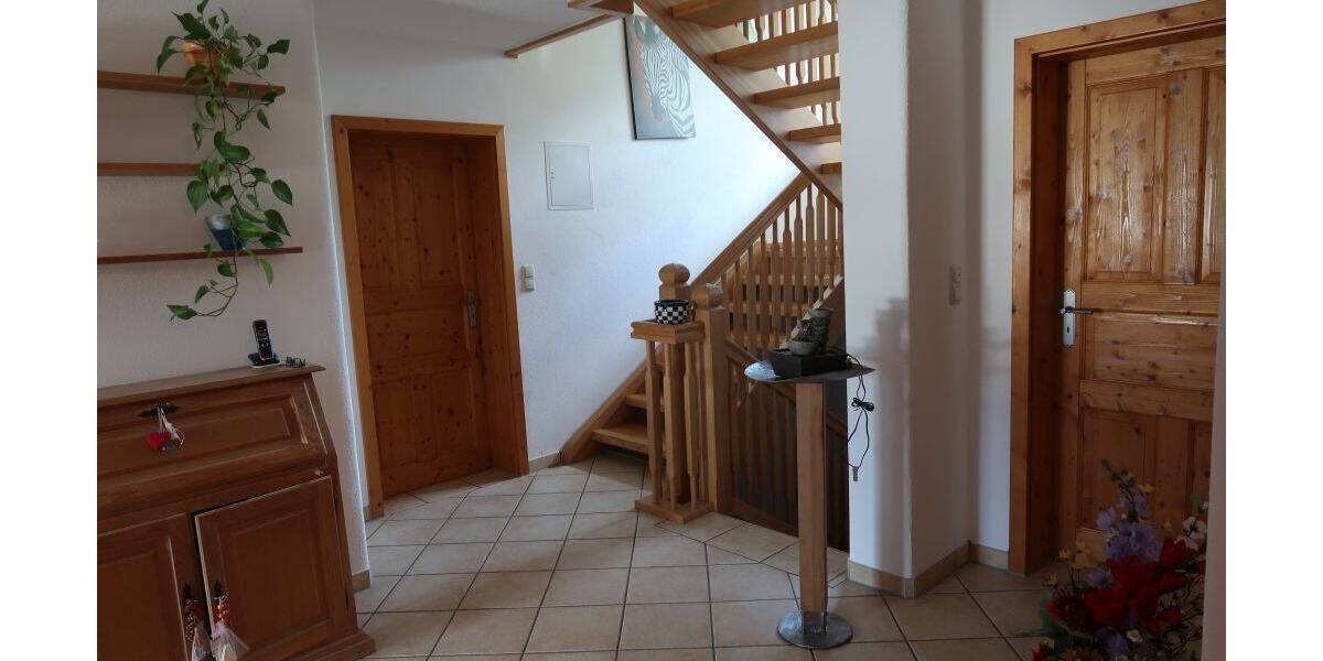 Mehrfamilienhaus, Wohnhaus Egglkofen - 6 Zimmer, 187 m&sup2;, 825.000&euro; | Angebot:26878921