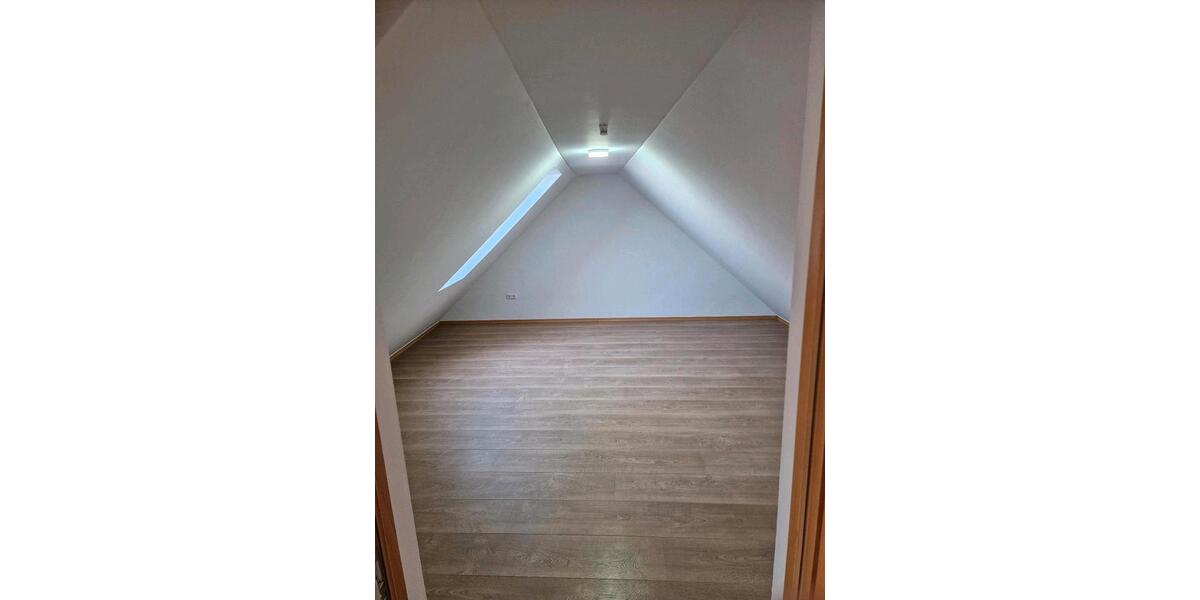 Etagenwohnung Moosburg an der Isar - 4 Zimmer, 95 m&sup2;, 395.000&euro; | Angebot:27077568