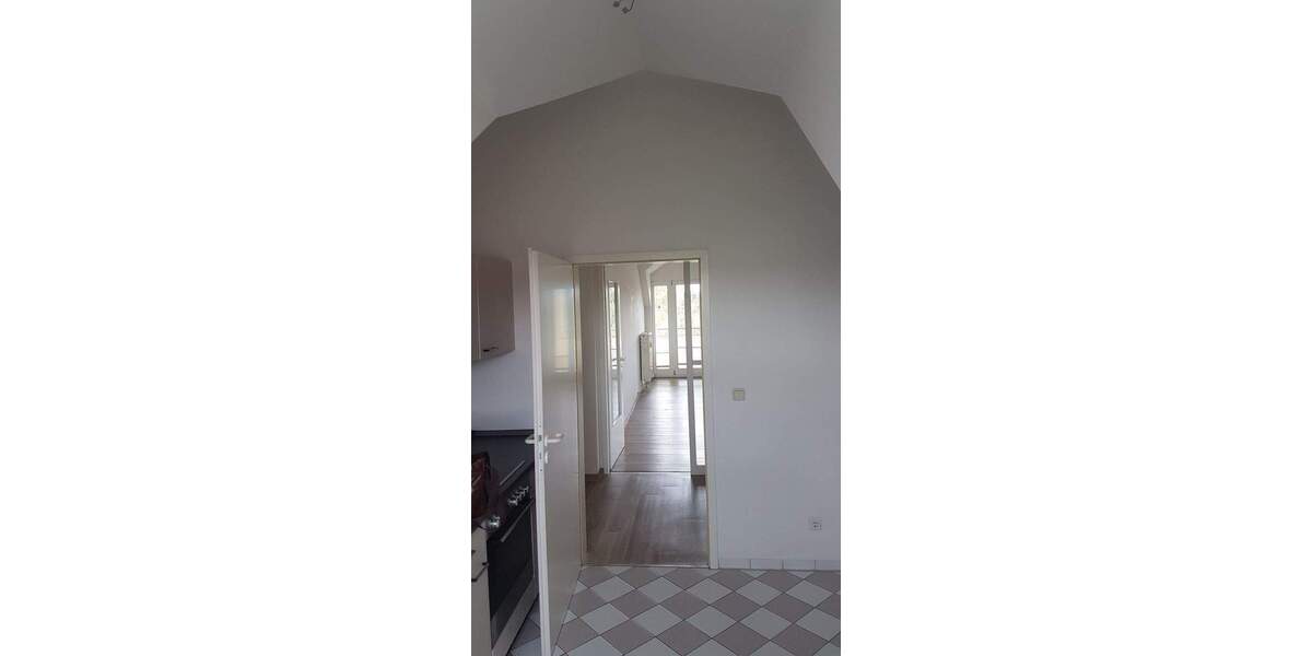 Etagenwohnung Radeberg - 2 Zimmer, 74 m&sup2;, 146.000&euro; | Angebot:26257962
