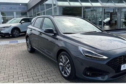 Hyundai i30 12.400 km 21.960 &euro; Seeblick OT Hohennauen 14715