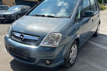 Opel Meriva 188.000 km 650 € Wehingen 78564