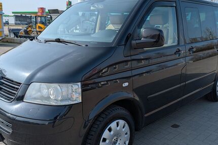 VW T5 Transporter 287.503 km 8.499 &euro; Gnoien 17179
