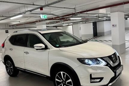 Nissan X-Trail 101.000 km 14.900 € Munchen 80339