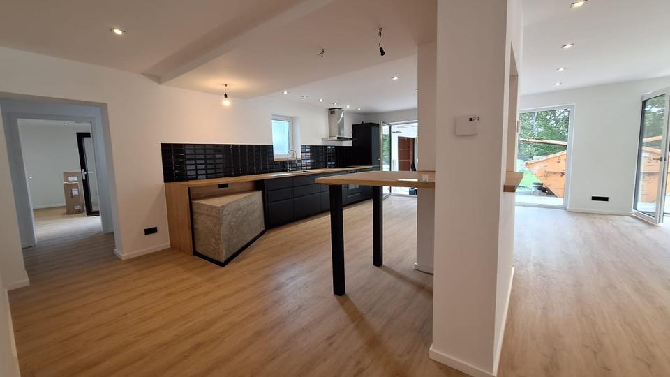 Erdgeschoßwohnung Greding - 3 Zimmer, 160 m&sup2;, 1.790&euro; | Angebot:24974926