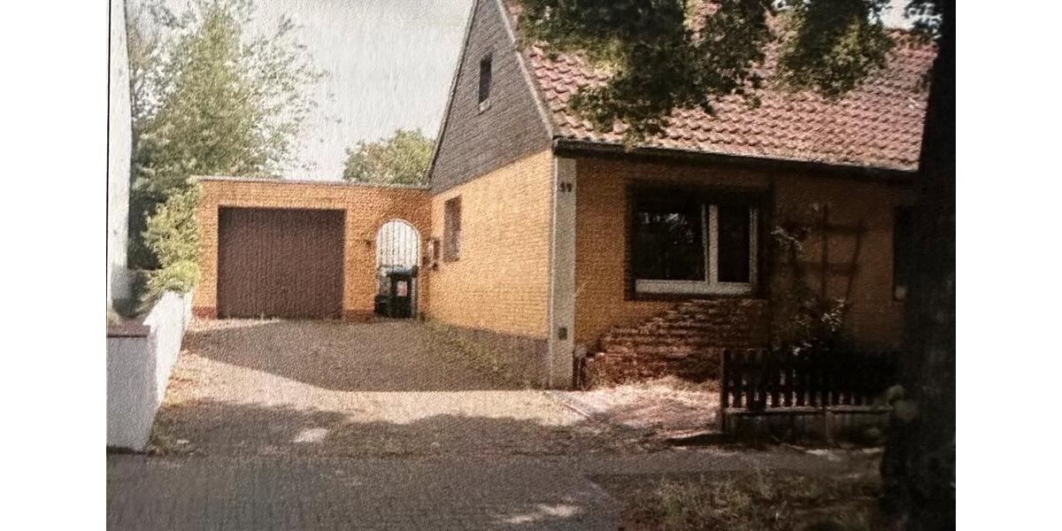 TOP Lage ! EFH mit Garten & zzgl. Grg. 5 zimmer