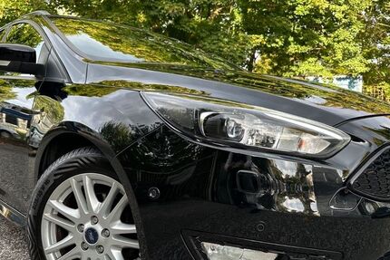 Ford Focus 138.050 km 9.990 € Hamburg 21079