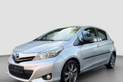 Toyota Yaris 67.000 km 6.900 &euro; Hofheim am Taunus 65719