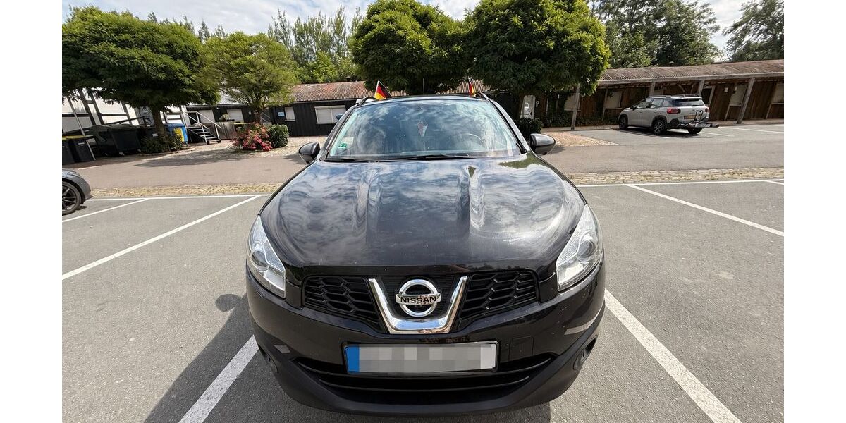 Nissan Qashqai 209.000 km 5.800 &euro; Kirchhundem 57399