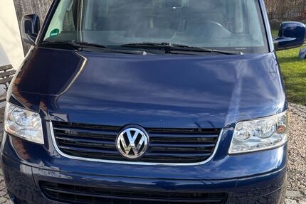 VW T5 Multivan 298.000 km 8.999 &euro; Oppurg 07381