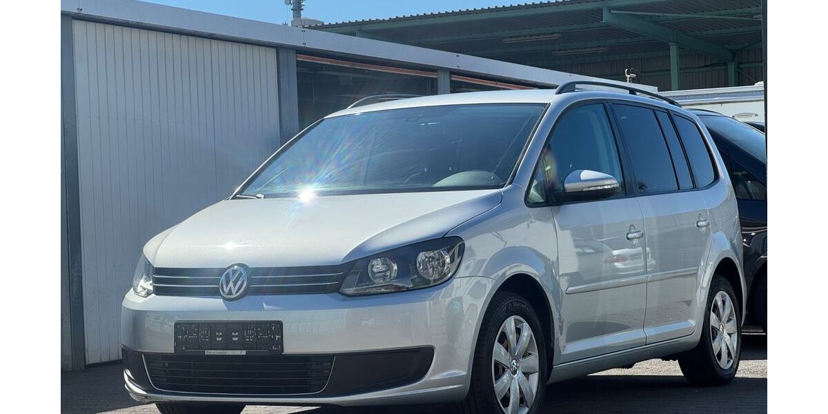 VW Touran 175.970 km 5.999 &euro; Offenbach am Main 63075