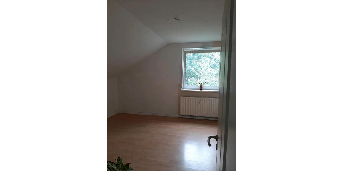 Dachgeschoßwohnung Stuhr - 3 Zimmer, 75 m&sup2;, 159.000&euro; | Angebot:26992584