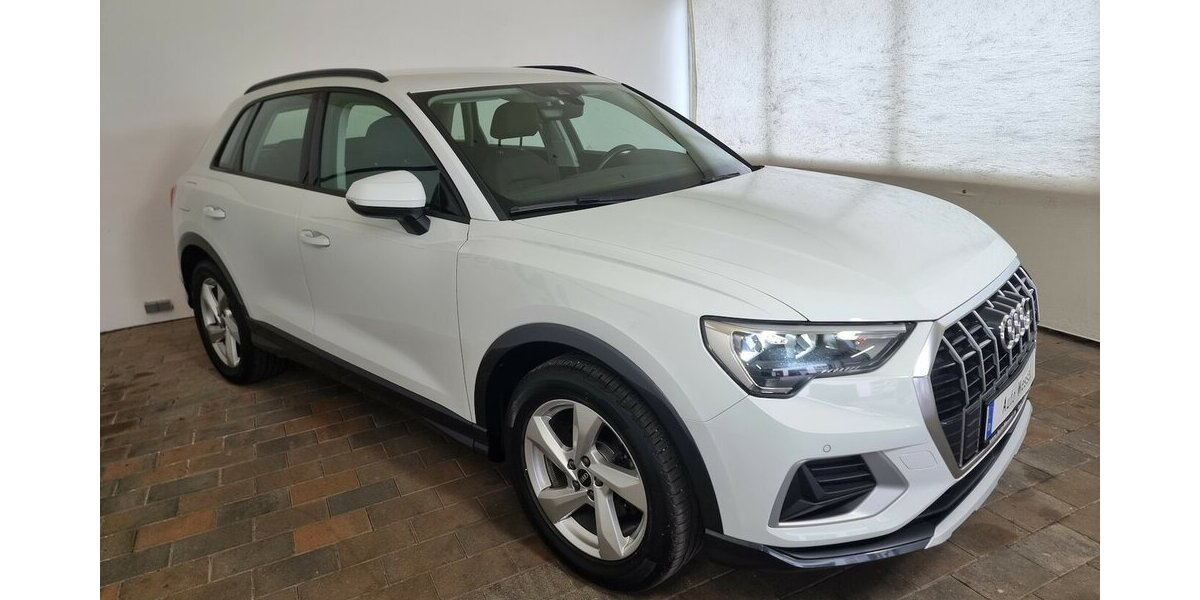 Audi Q3 35 TDI Advanced Prestige LED ACC APP schw.AHK 79.950 km 26.500 &euro; Garrel 49681