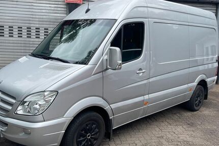 Mercedes-Benz Sprinter 292.000 km 4.990 &euro; Norderstedt 22844
