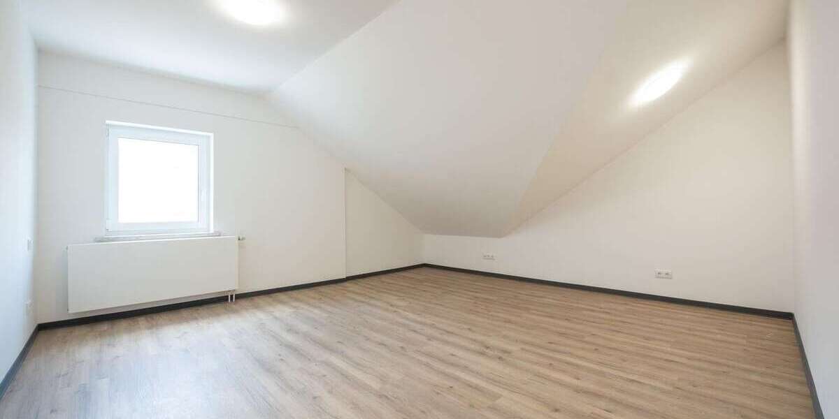 Etagenwohnung Buchenberg - 4 Zimmer, 129 m&sup2;, 1.550&euro; | Angebot:26856484