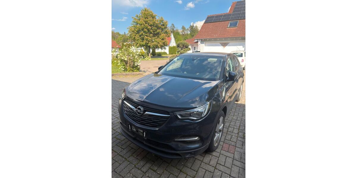 Opel Grandland (X) 90.600 km 9.900 &euro; Abtsgmünd 73453