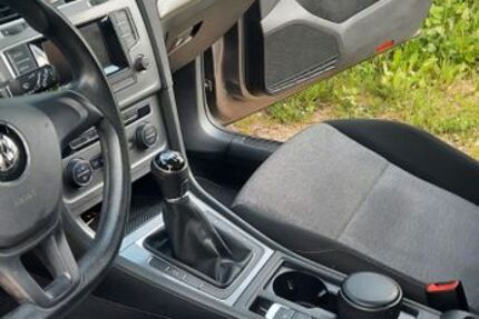 VW Golf 139.000 km 8.400 &euro; Baden-Württemberg - Öhningen 78337