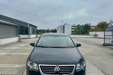 VW Passat 180.000 km 3.350 € Friedrichshafen 88045