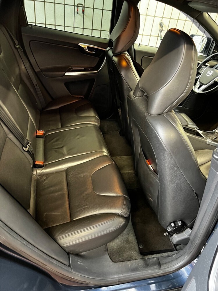 XC60