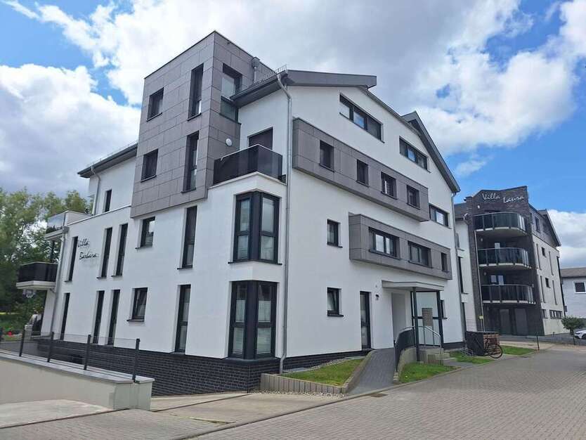 Wohnung zum Mieten in Greifswald 1.380 € 103 m²