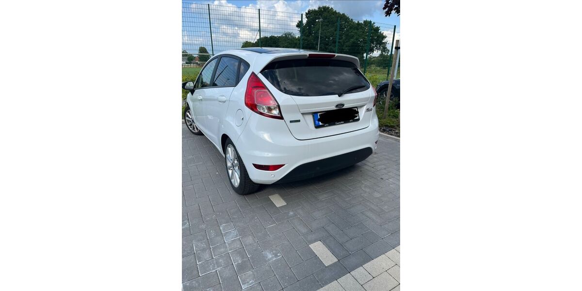 Ford Fiesta 124.000 km 6.700 &euro; Wiefelstede 26215