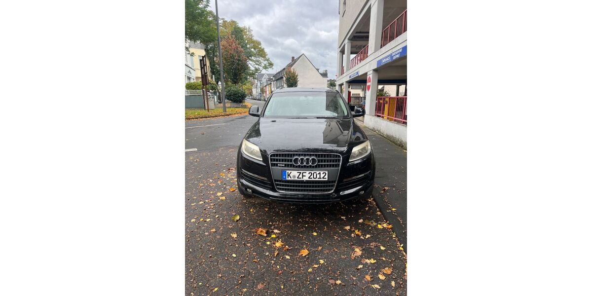Audi Q7 248.000 km 6.700 € Köln 51069