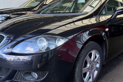 Seat Leon 137.392 km 4.999 € Butzbach 35510