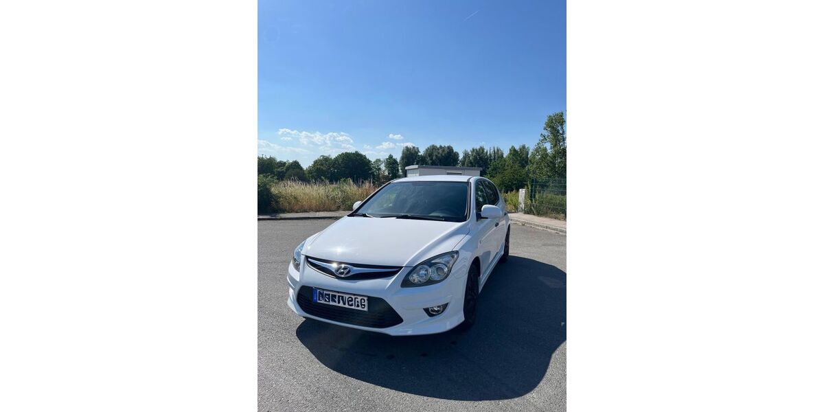 Hyundai i30 103.000 km 2.998 &euro; Tuchenbach 90587