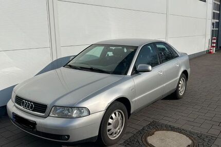 Audi A4 185.000 km 1.099 &euro; Kiedrich 65399