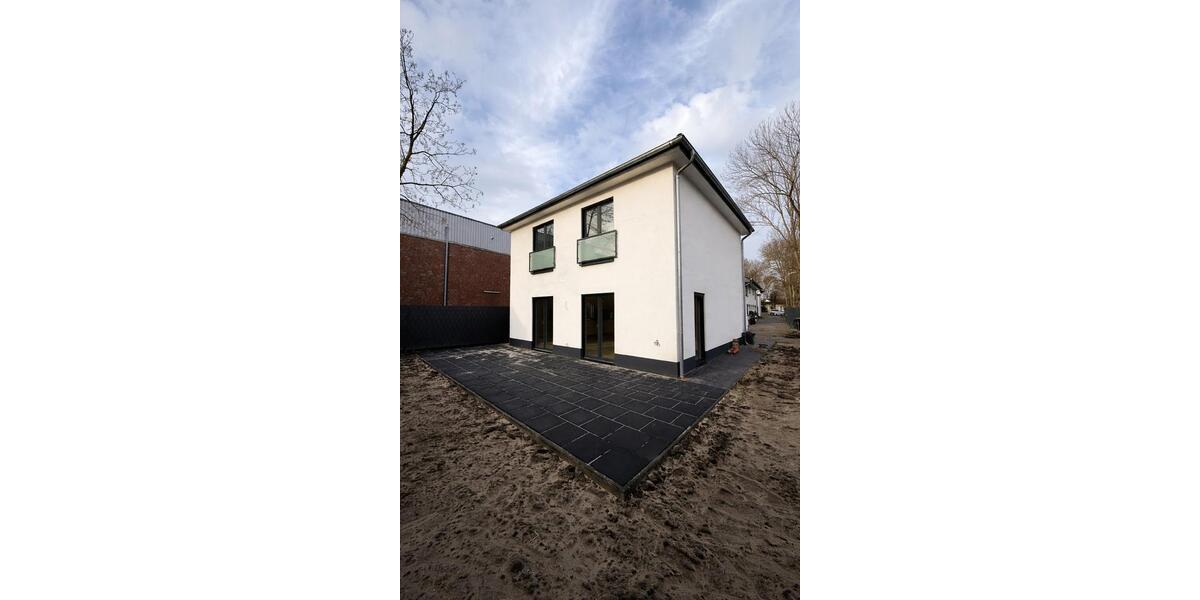Einfamilienhaus Lilienthal - 4 Zimmer, 128 m&sup2;, 1.600&euro; | Angebot:26296442