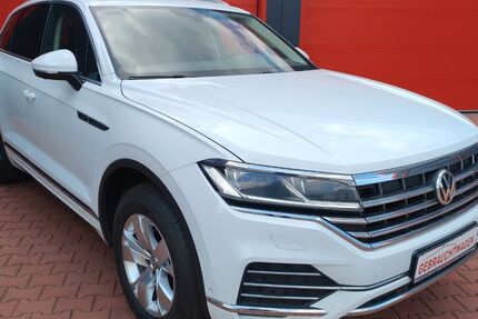 VW Touareg 189.900 km 27.900 &euro; Gedern 63688