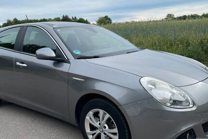 Alfa Romeo Giulietta 191.000 km 3.850 &euro; München 80689