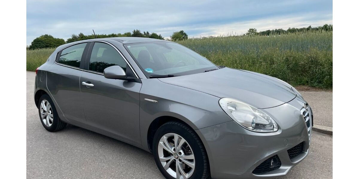 Alfa Romeo Giulietta 191.000 km 3.850 &euro; München 80689