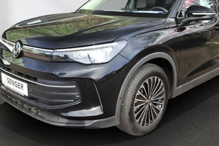 VW Tiguan 23.660 km 35.380 &euro; Bad Schwartau 23611