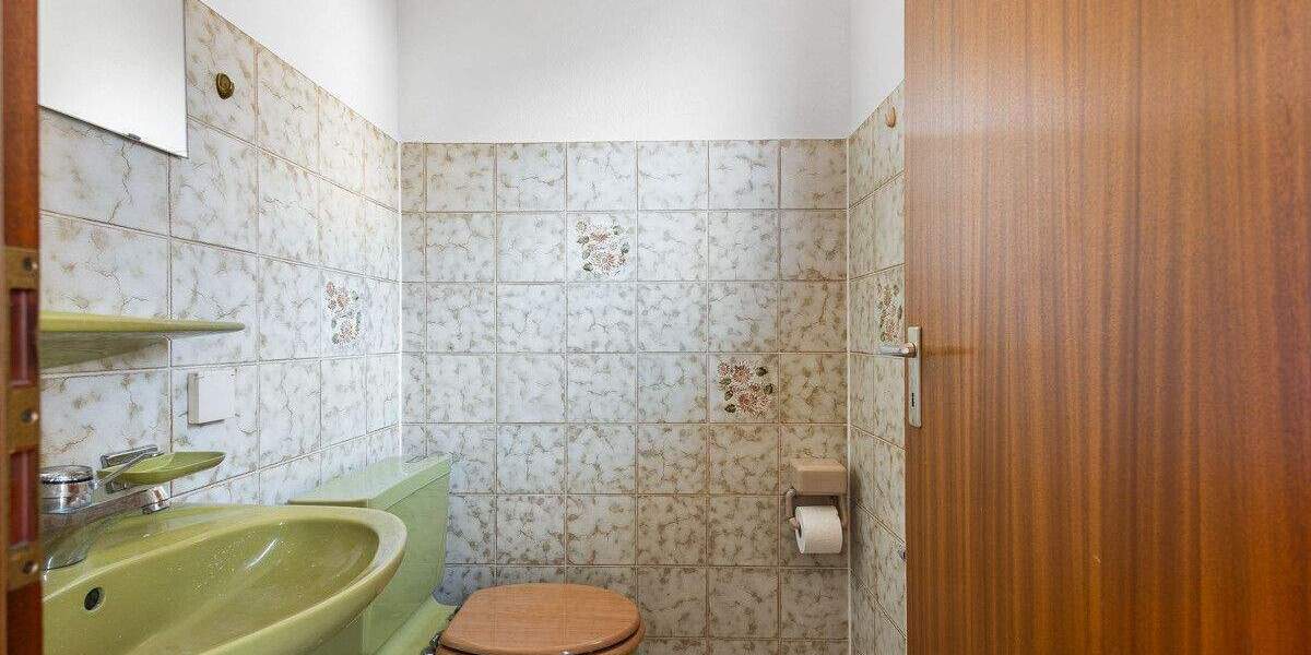 Reihenmittelhaus Regensburg Ostenviertel - 5 Zimmer, 136 m&sup2;, 499.000&euro; | Angebot:25702640