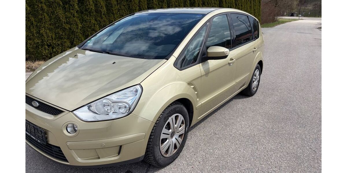 Ford S-Max 152.000 km 3.200 &euro; Inning am Holz 84416