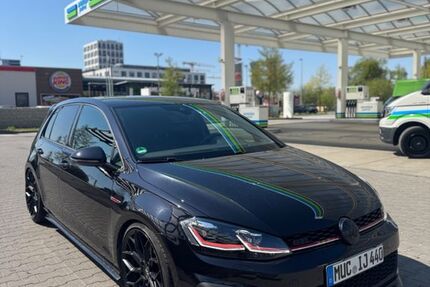VW Golf 63.500 km 21.500 &euro; München 81248