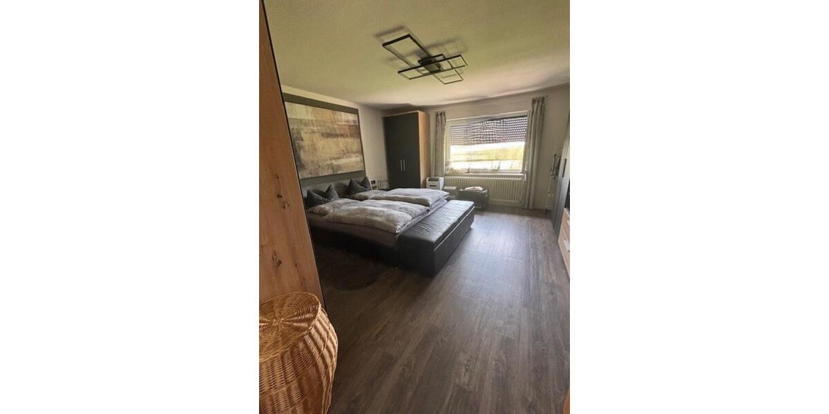Erdgeschoßwohnung Gerabronn - 6 Zimmer, 140 m&sup2;, 289.000&euro; | Angebot:21271276