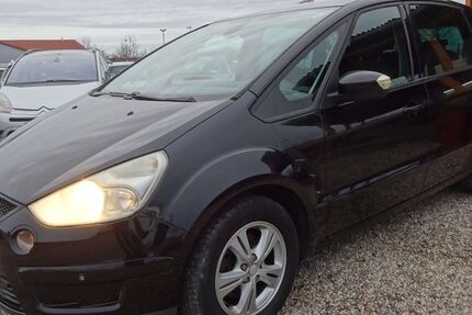 Ford S-Max 295.675 km 2.400 &euro; Dresden 01219