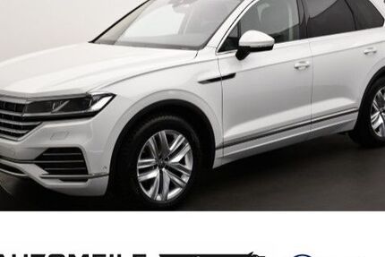 VW Touareg 44.000 km 50.390 € Wolfsburg 38440
