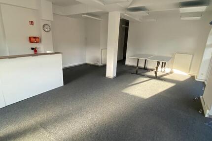 Büro-Praxisfläche zu vermieten zimmer