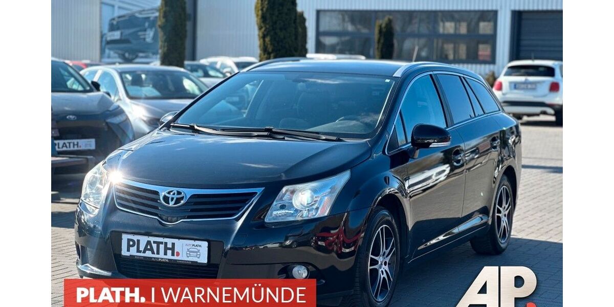 Toyota Avensis 181.053 km 8.490 € Rostock-Warnemünde 18119