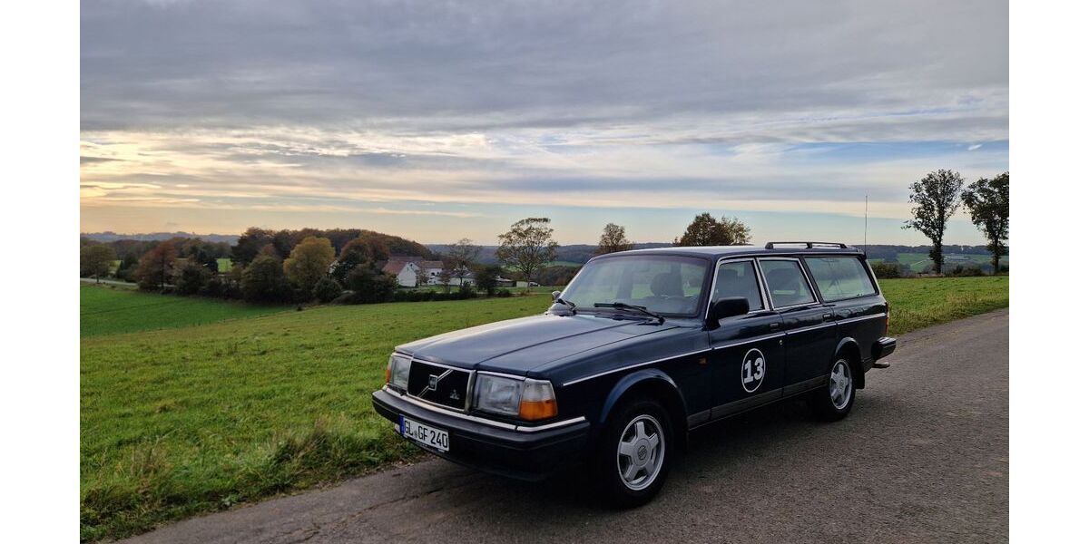 Volvo 240 368.800 km 6.950 &euro; Wermelskirchnen 42929