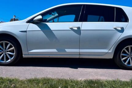 VW Golf 280.000 km 6.100 &euro; Trittenheim 54349
