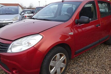 Dacia Sandero 207.388 km 850 &euro; Dresden 01219