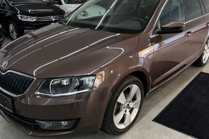 Skoda Octavia 125.000 km 10.990 &euro; Much 53804